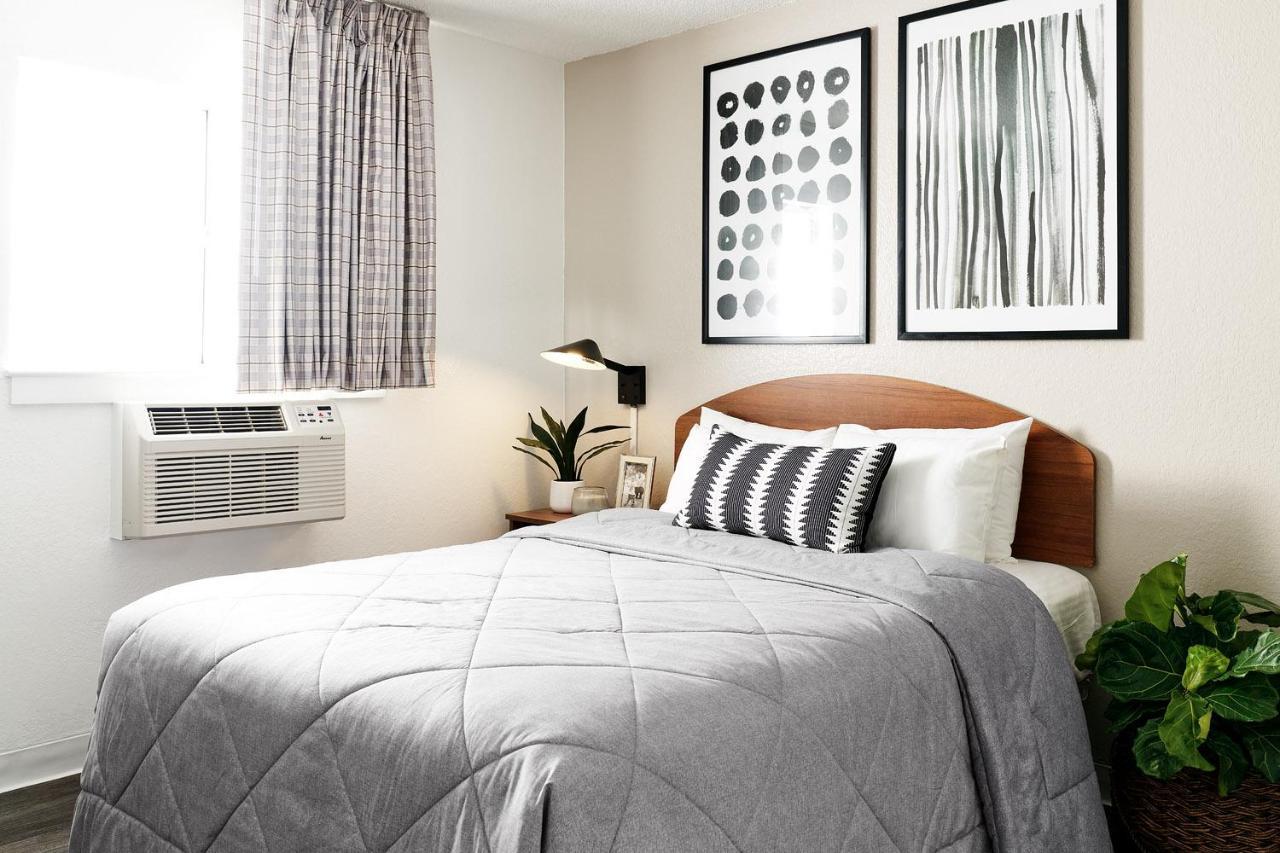 Intown Suites Extended Stay West Palm Beach Fl - Military Trail Rd Екстериор снимка