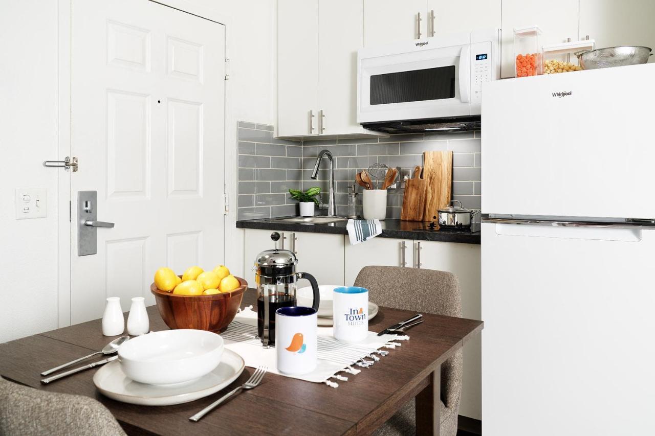 Intown Suites Extended Stay West Palm Beach Fl - Military Trail Rd Екстериор снимка